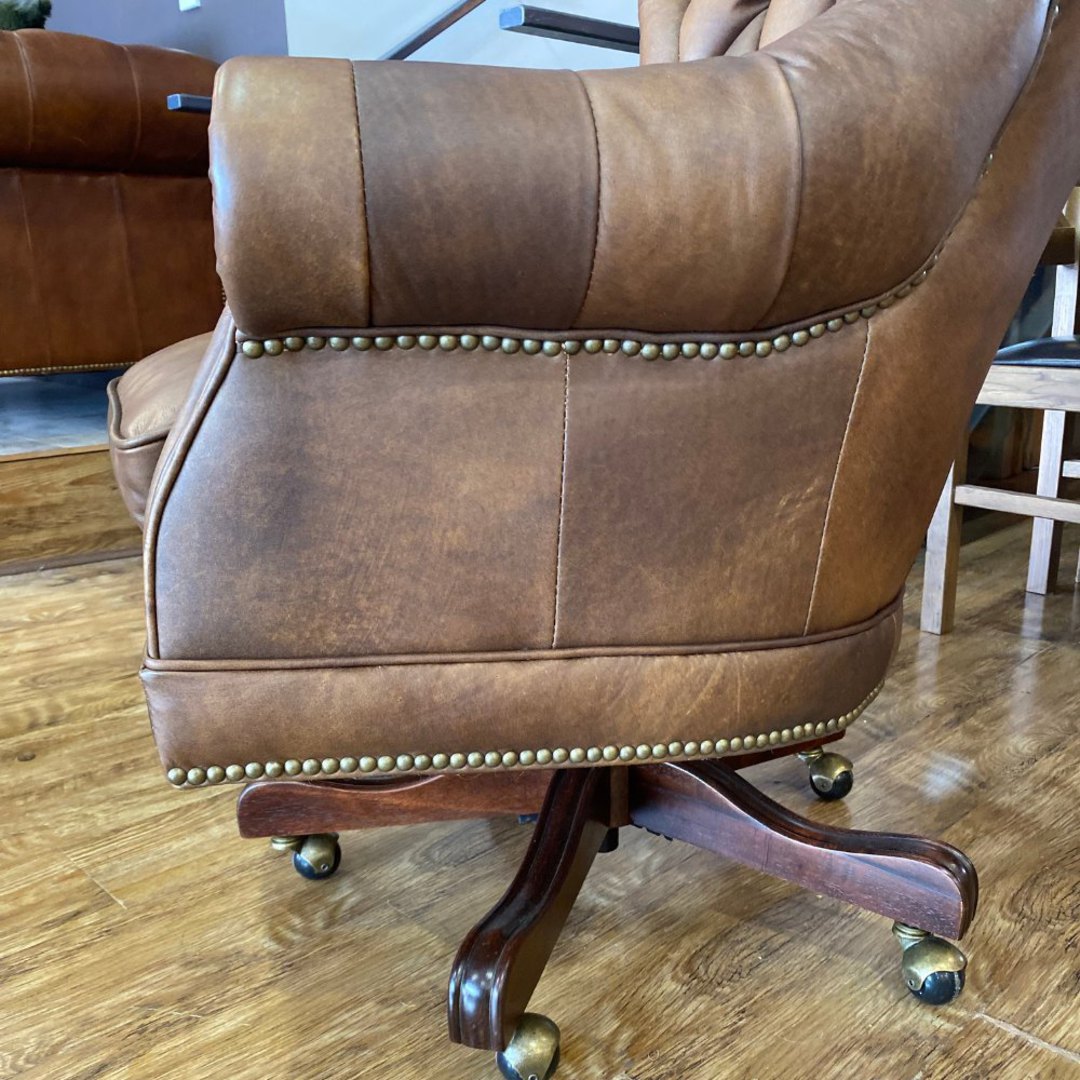 Franklin Leather Office Wing Chair Mocha image 14